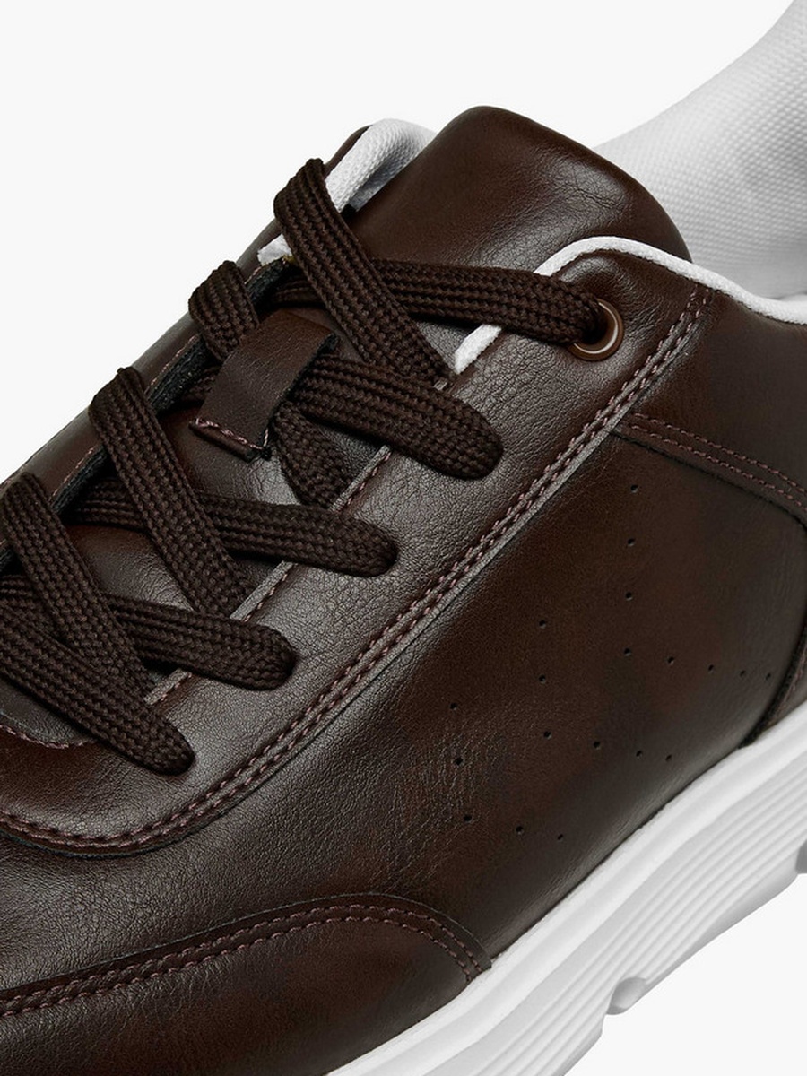 Men Lace-Up Sneakers