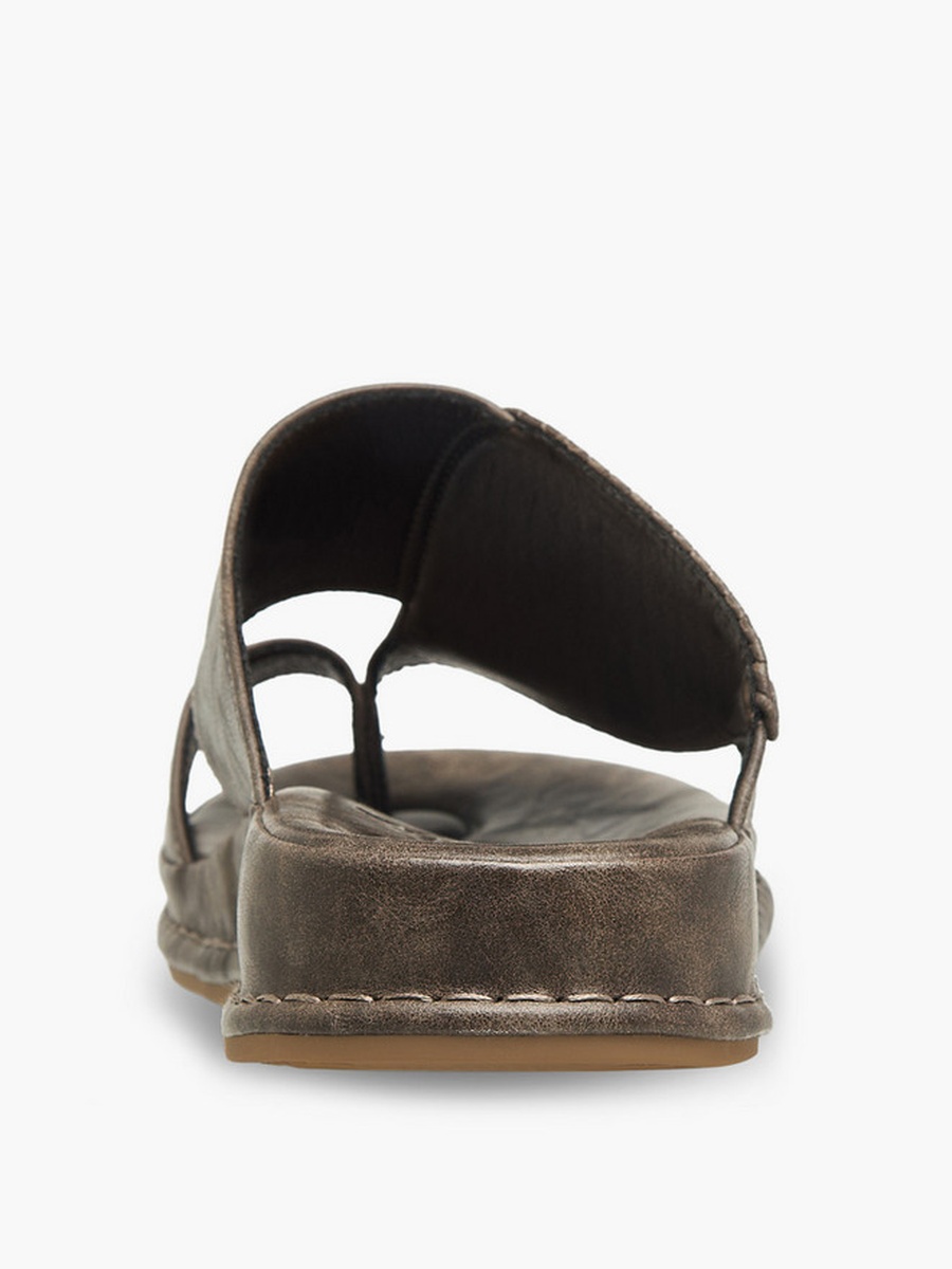 Men Textured Arabic Sandals 