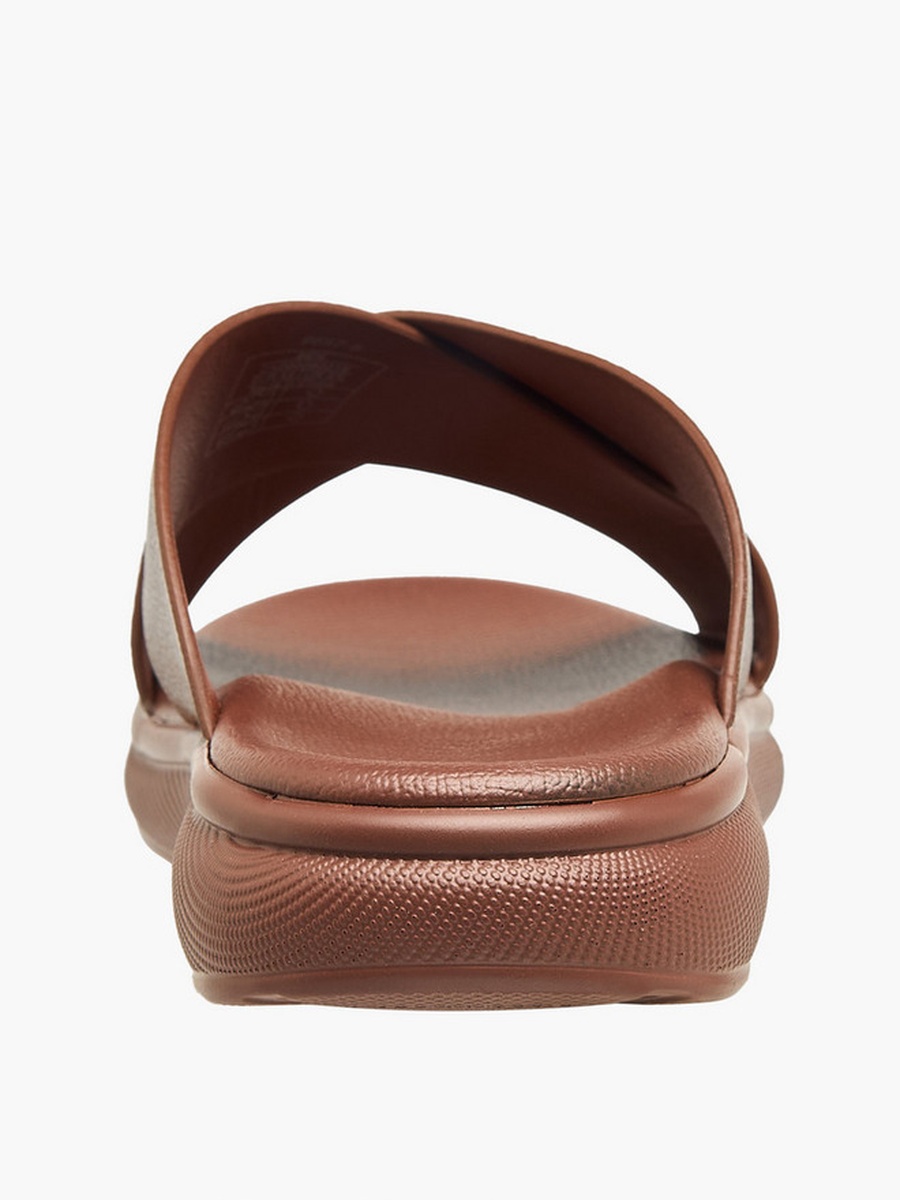 Men Solid Cross Strap Sandals