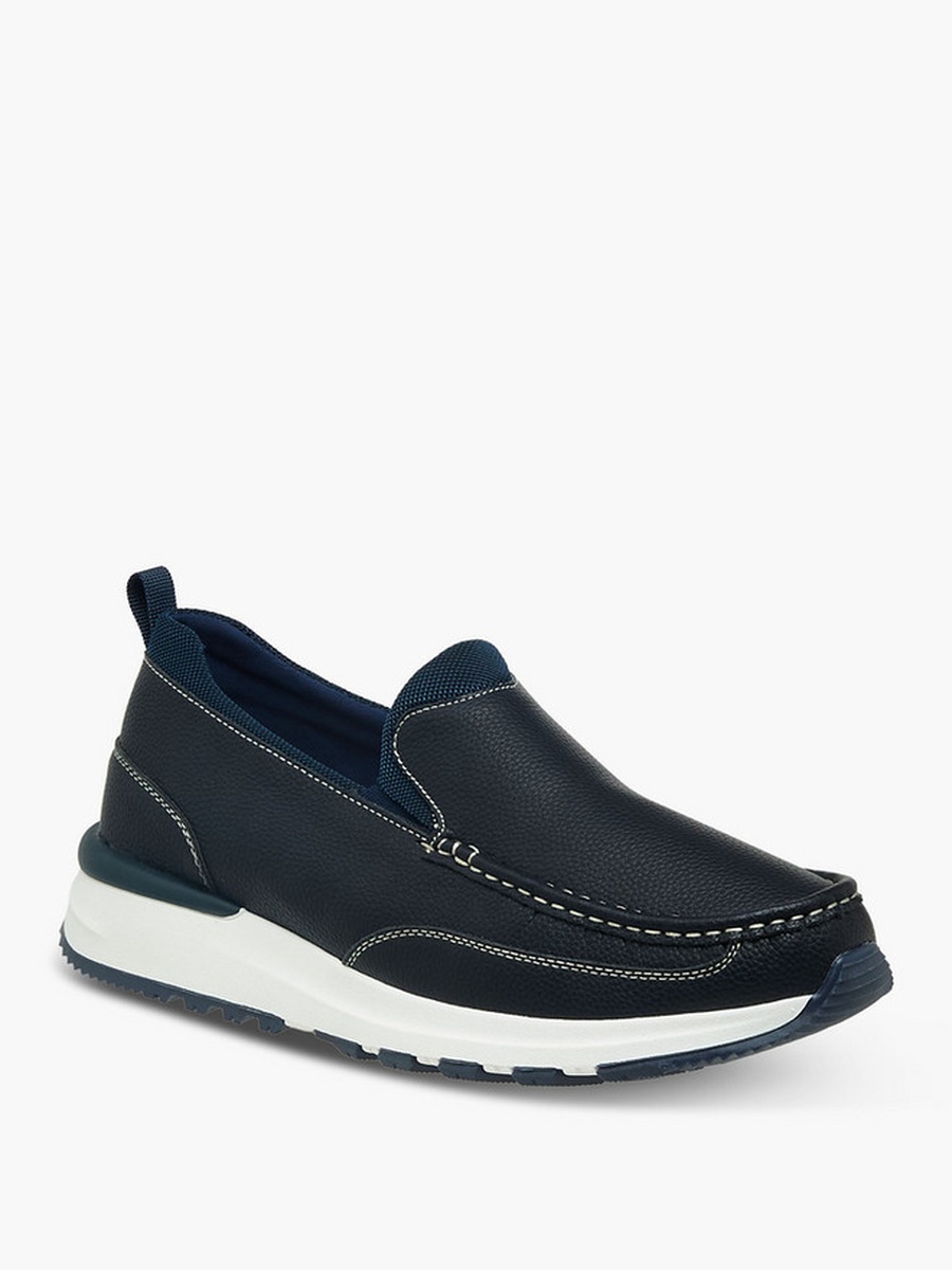Men Textured Loafers