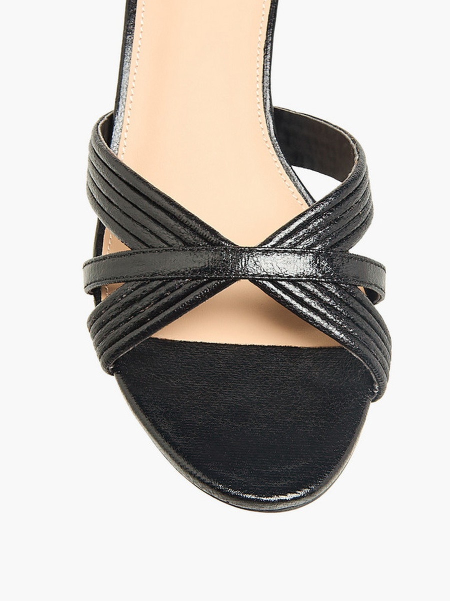 Women Block Heel Sandals