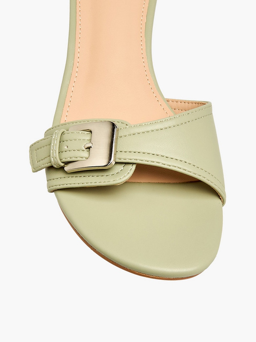 Women Buckle Accent Kitten Heel Sandals
