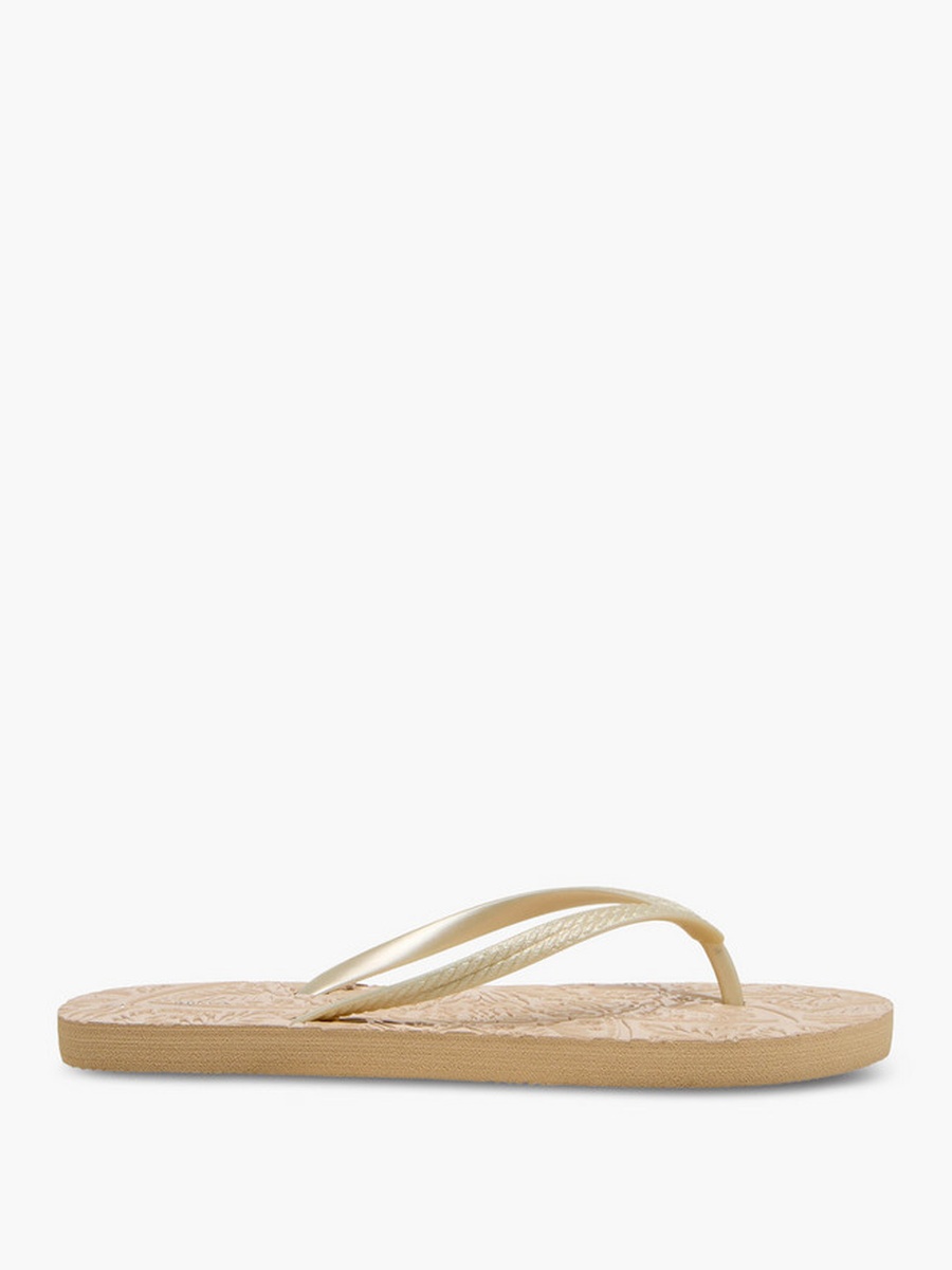 Women Textured Flip-Flops