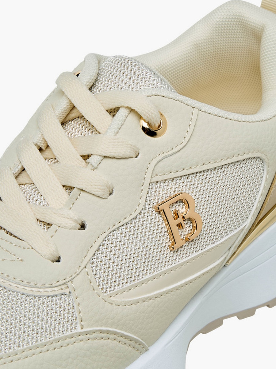 Women Lace-Up Sneakers