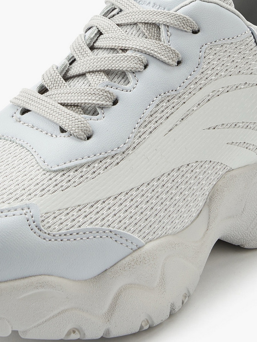 Women Lace-Up Ankle Sneakers