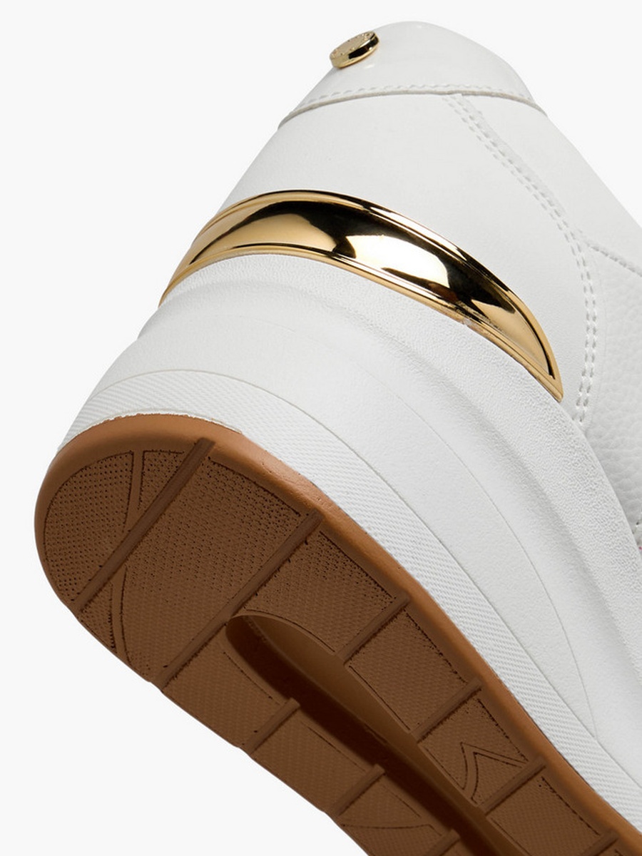 Women Lace-Up Sneakers