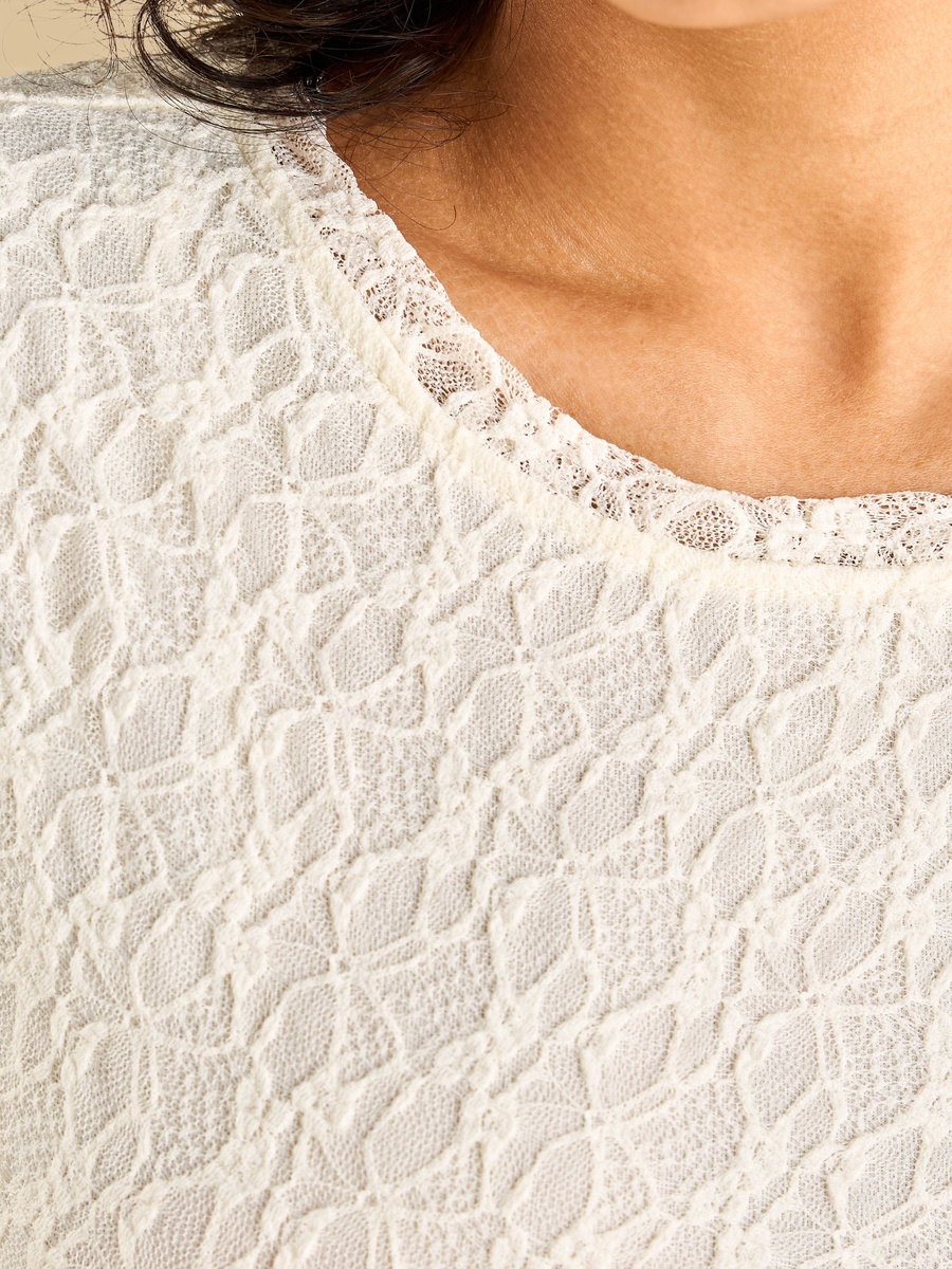 Lace Textured Maxi Dress
