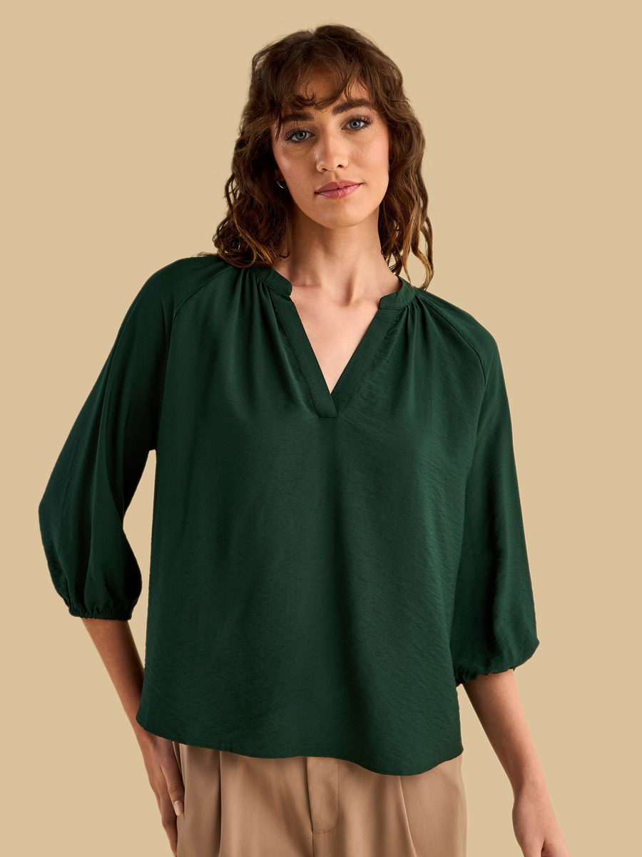 V Neck Top with 3/4 Sleeves