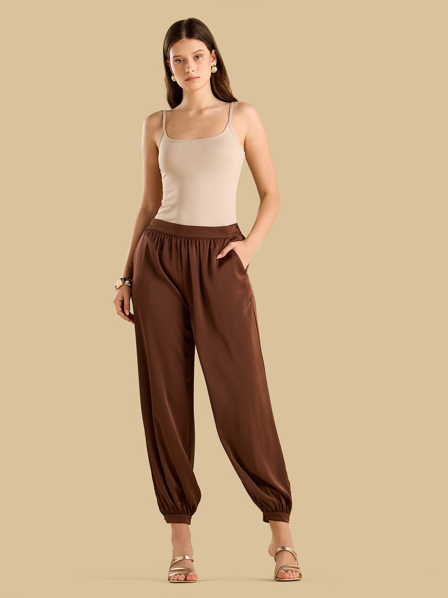 Mid-Rise Balloon Fit Pants