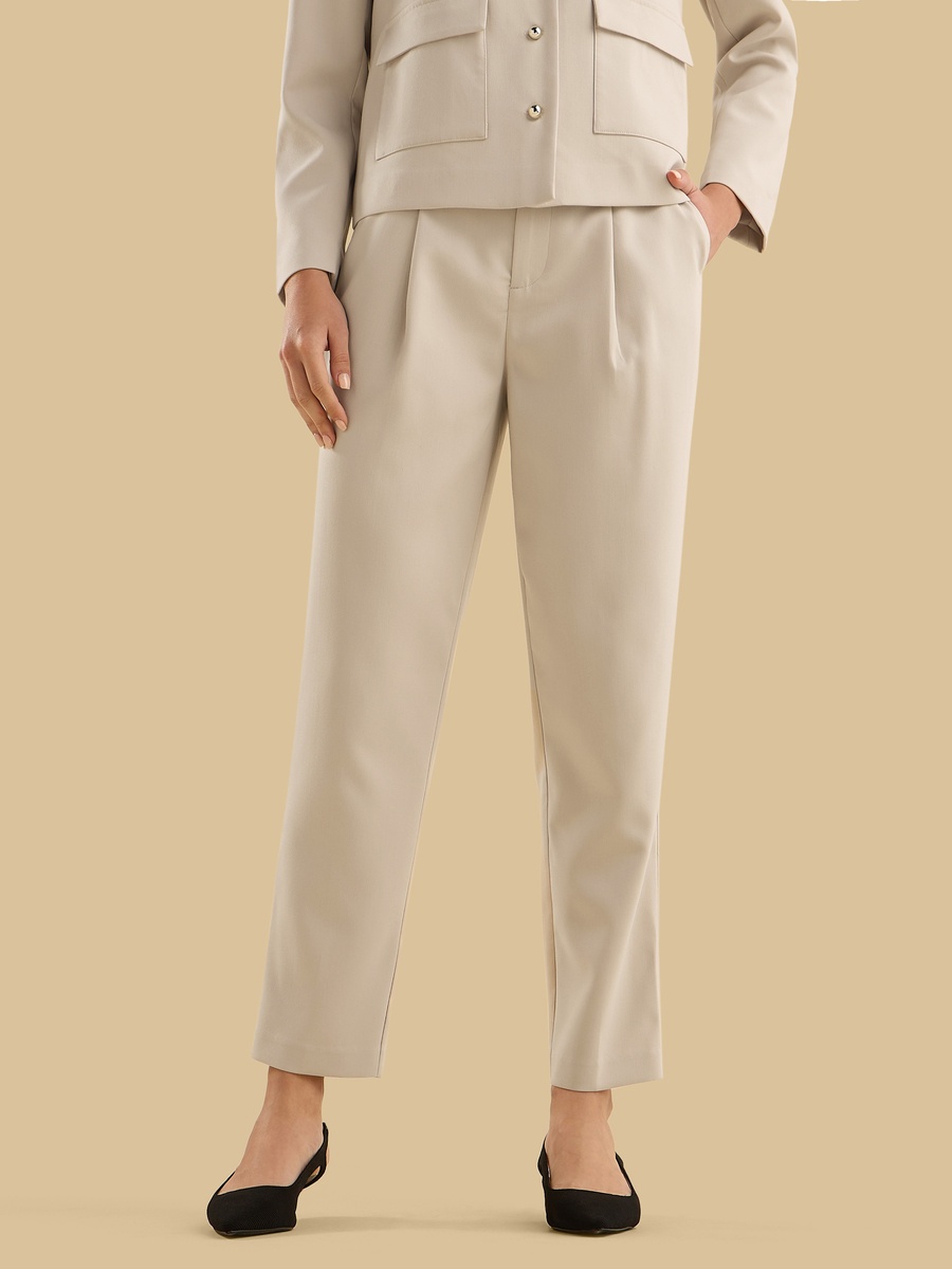 Tapered Fit Pants with Belt