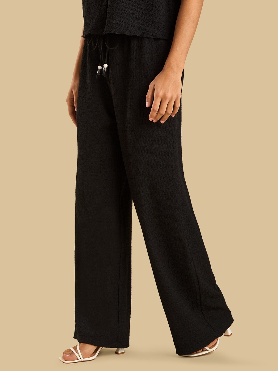 Textured Wide Leg Pants