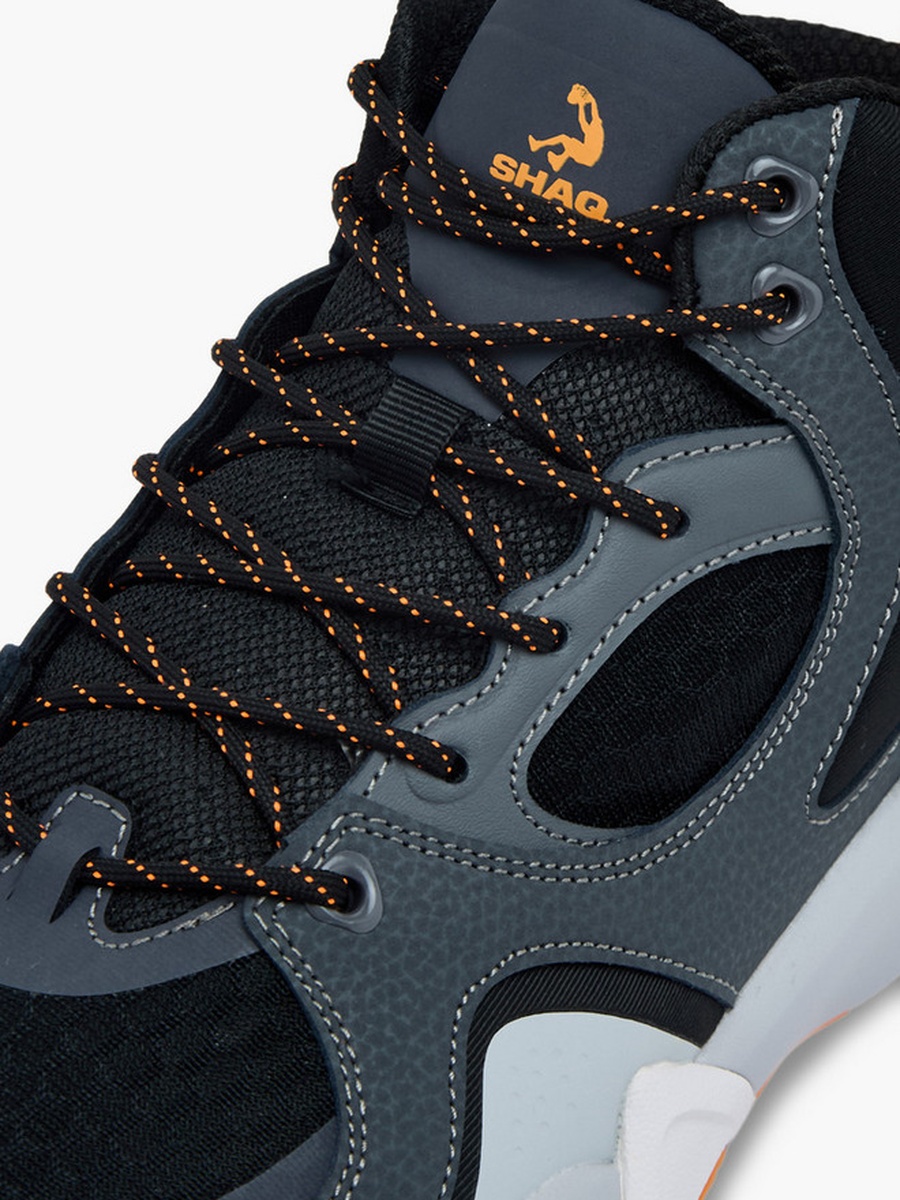 Men Lace-Up Basketball Shoes