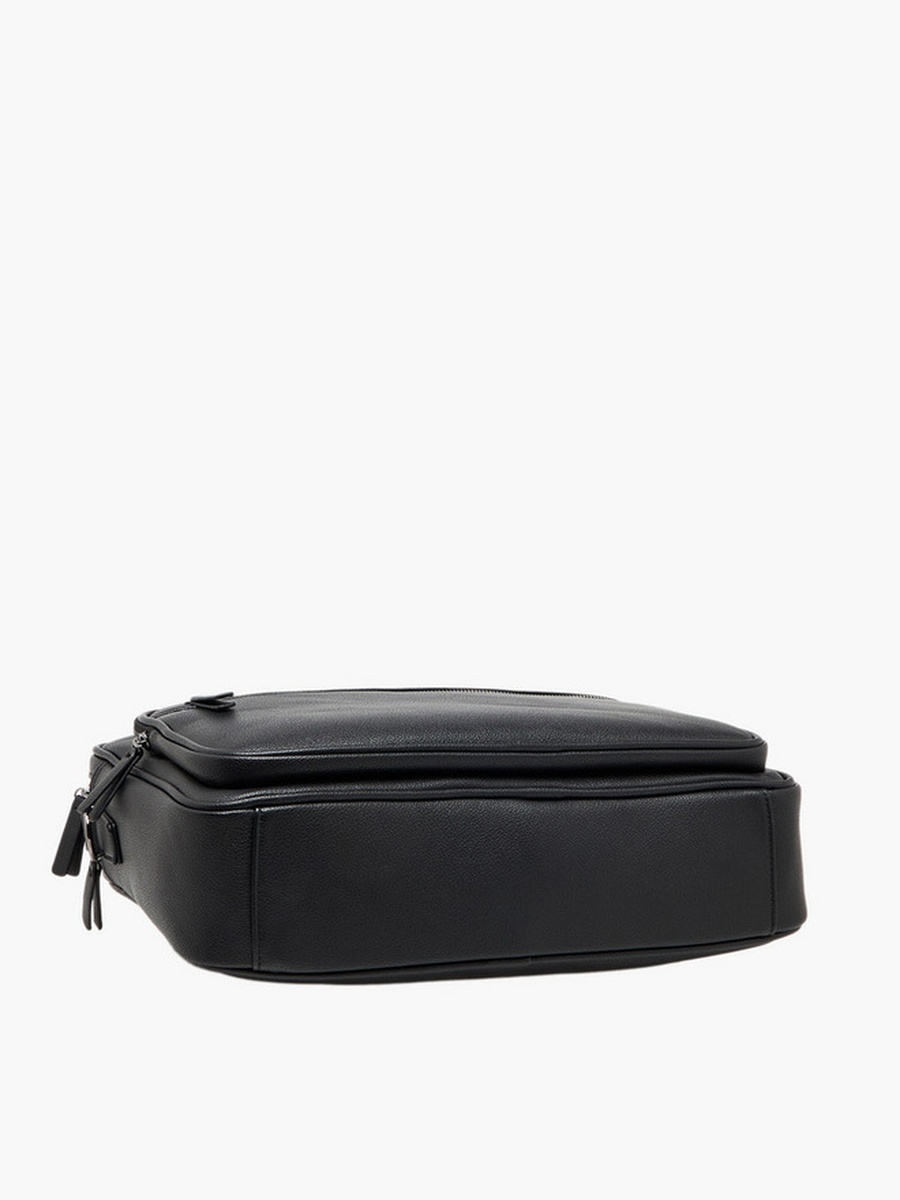 Men Solid Laptop Bag