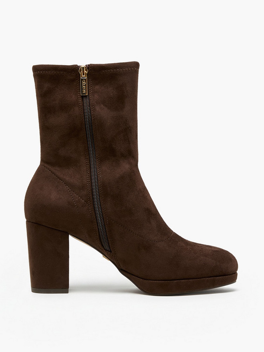 Women Block Heel Boots
