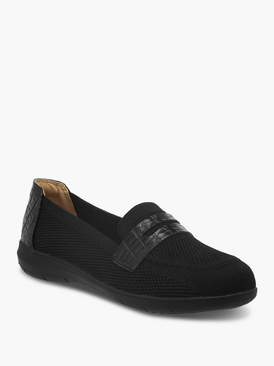 Women Flyknit Textured Loafers