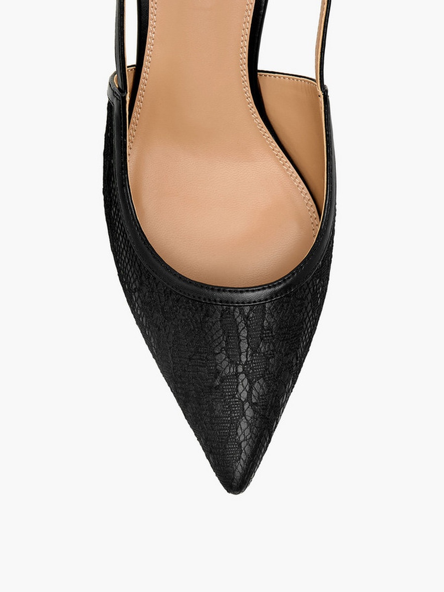 Women Lace Textured Shoes 