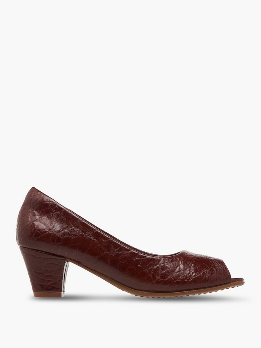 Women Textured Slip-On Block Heel Shoes