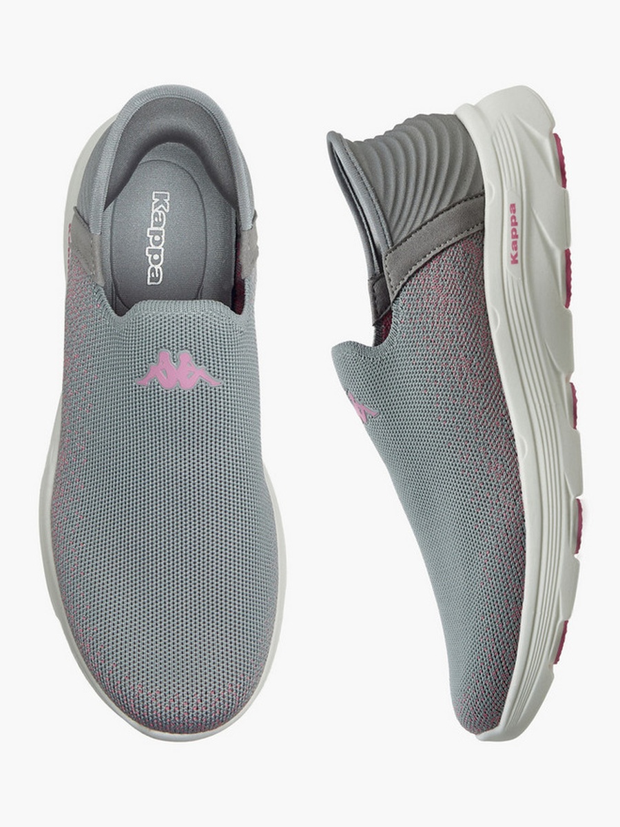 Women Textured Sports Shoes
