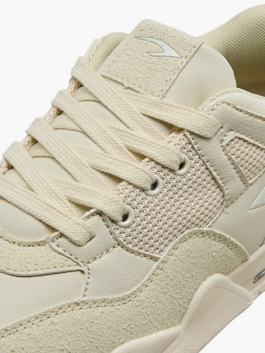 Women Lace-Up Sneakers