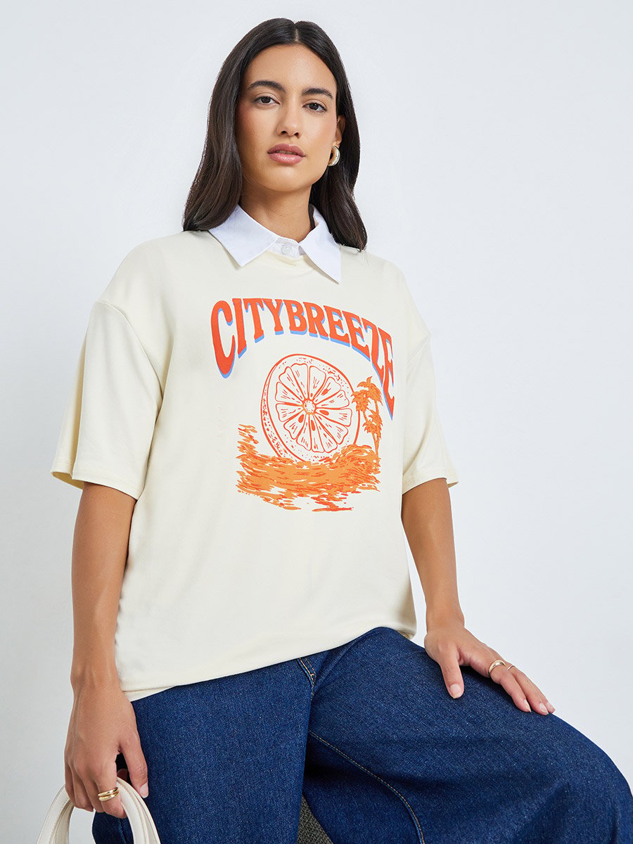 Cream City Breeze Graphic Oversized T-Shirt