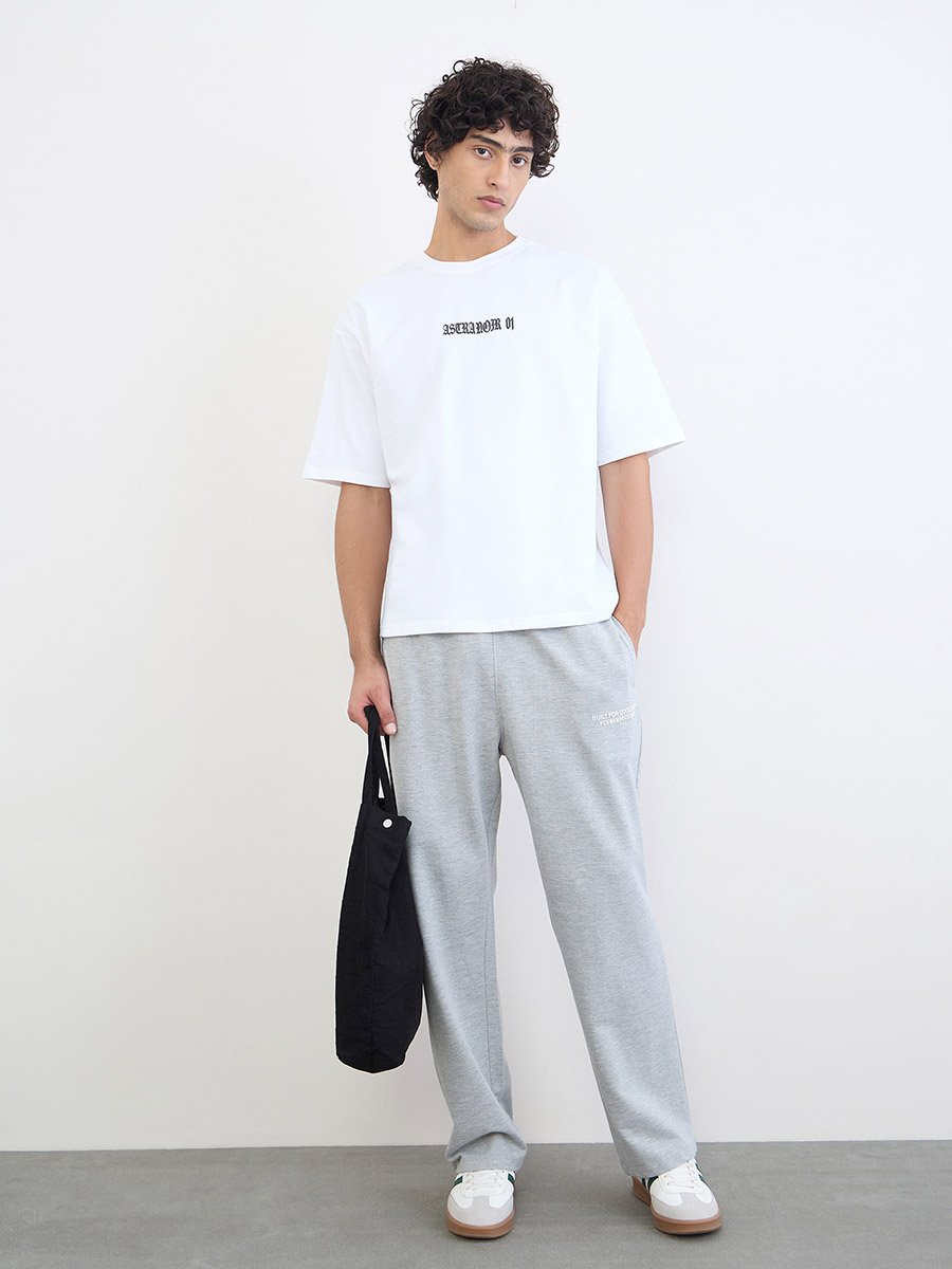 Men HD Printed Oversized Joggers with Patch Pocket