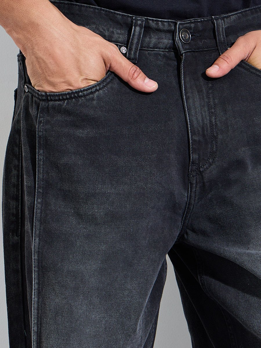 Men Black Panelled Baggy Fit Jeans