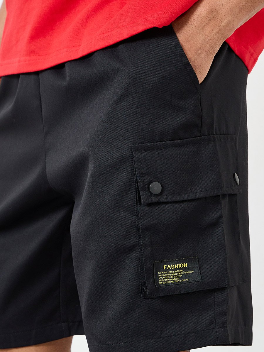 Men Black Solid Pocket Detail Shorts