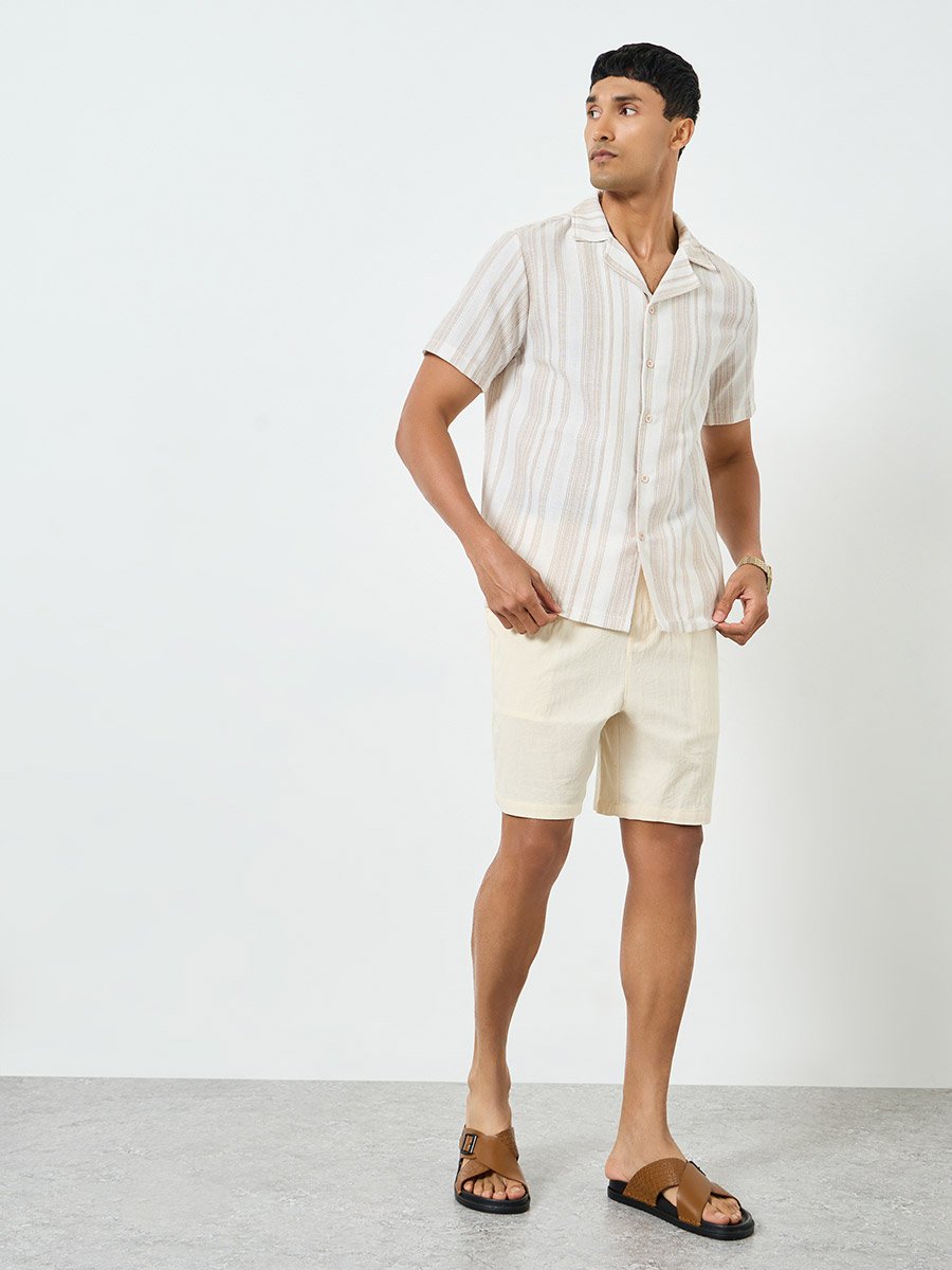 Men Beige Solid Linen Shorts