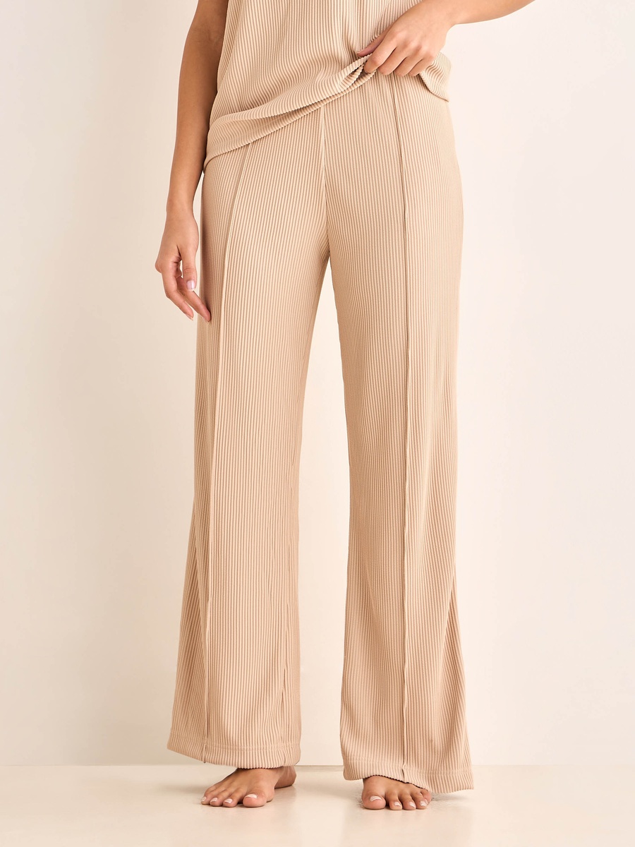 Pyjama Set with Collared Top and Pants