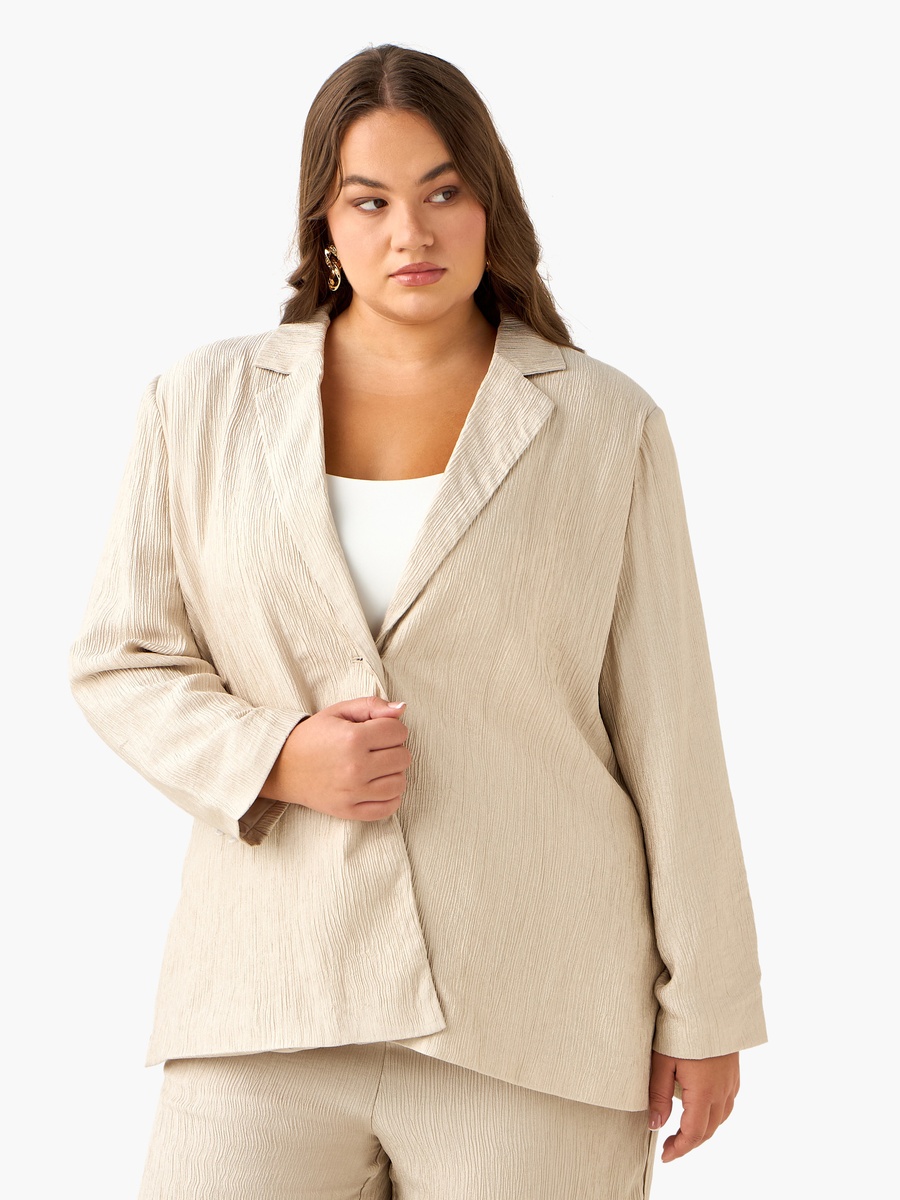 Plus Relaxed Fit Blazer with Textured Design