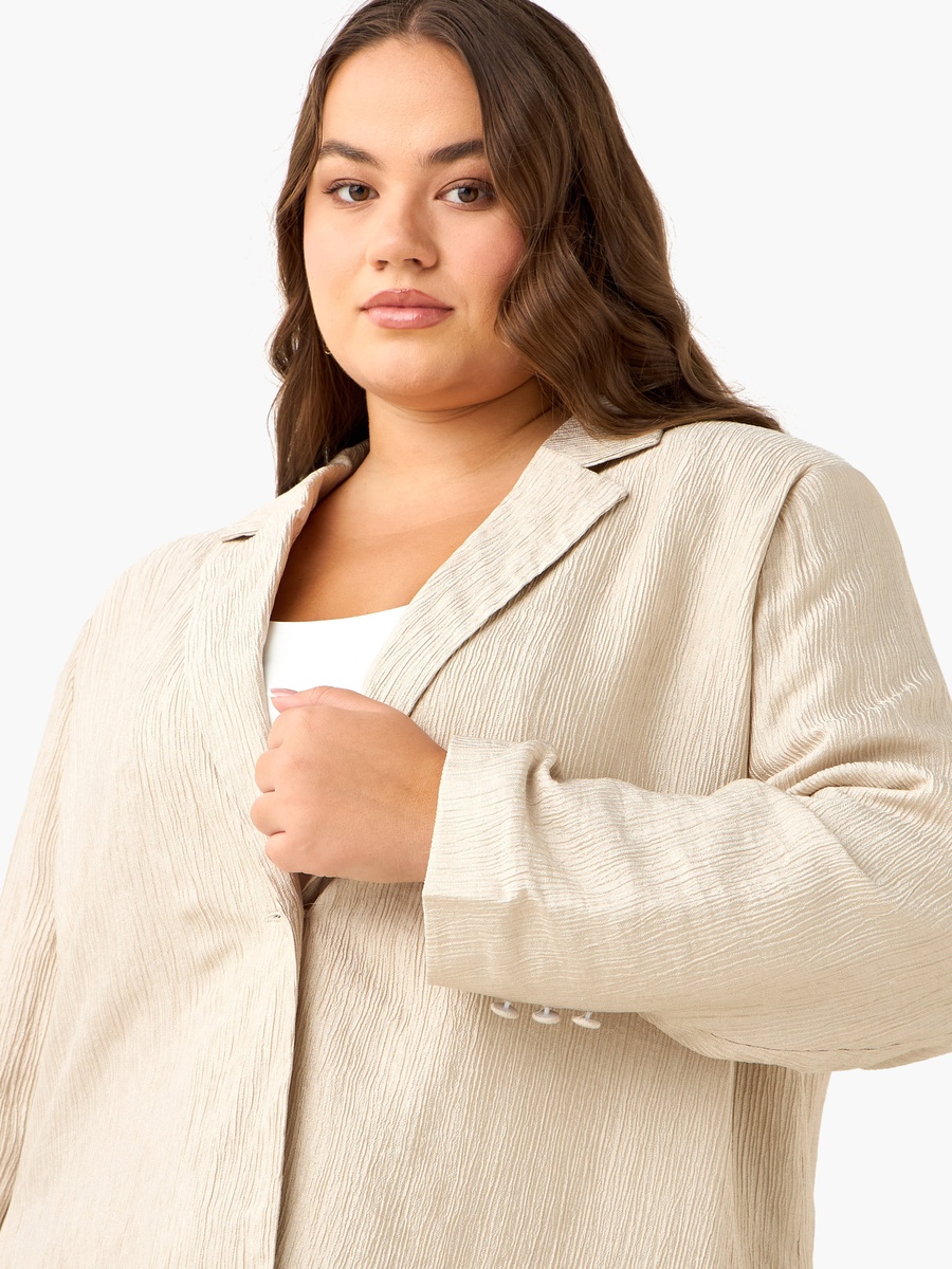 Plus Relaxed Fit Blazer with Textured Design