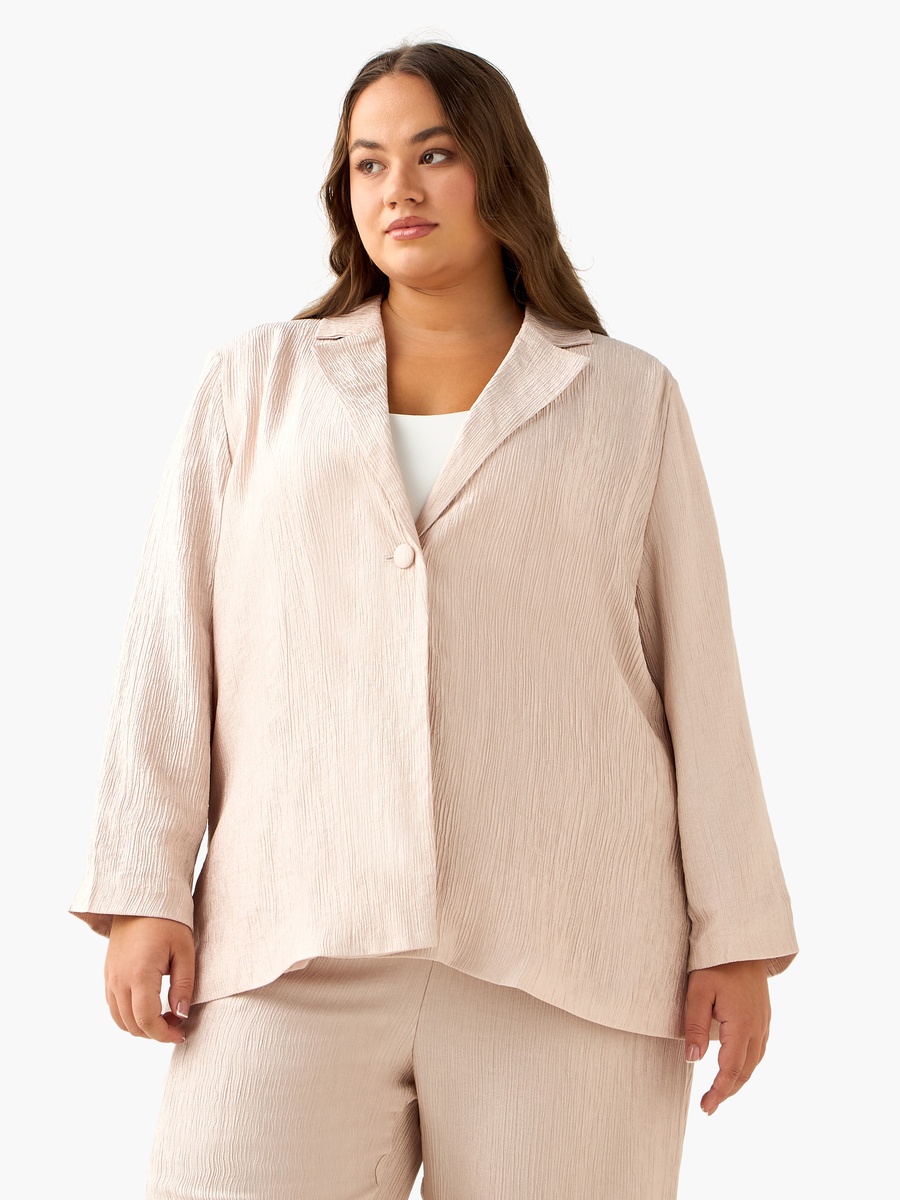 Plus Relaxed Fit Blazer with Textured Design