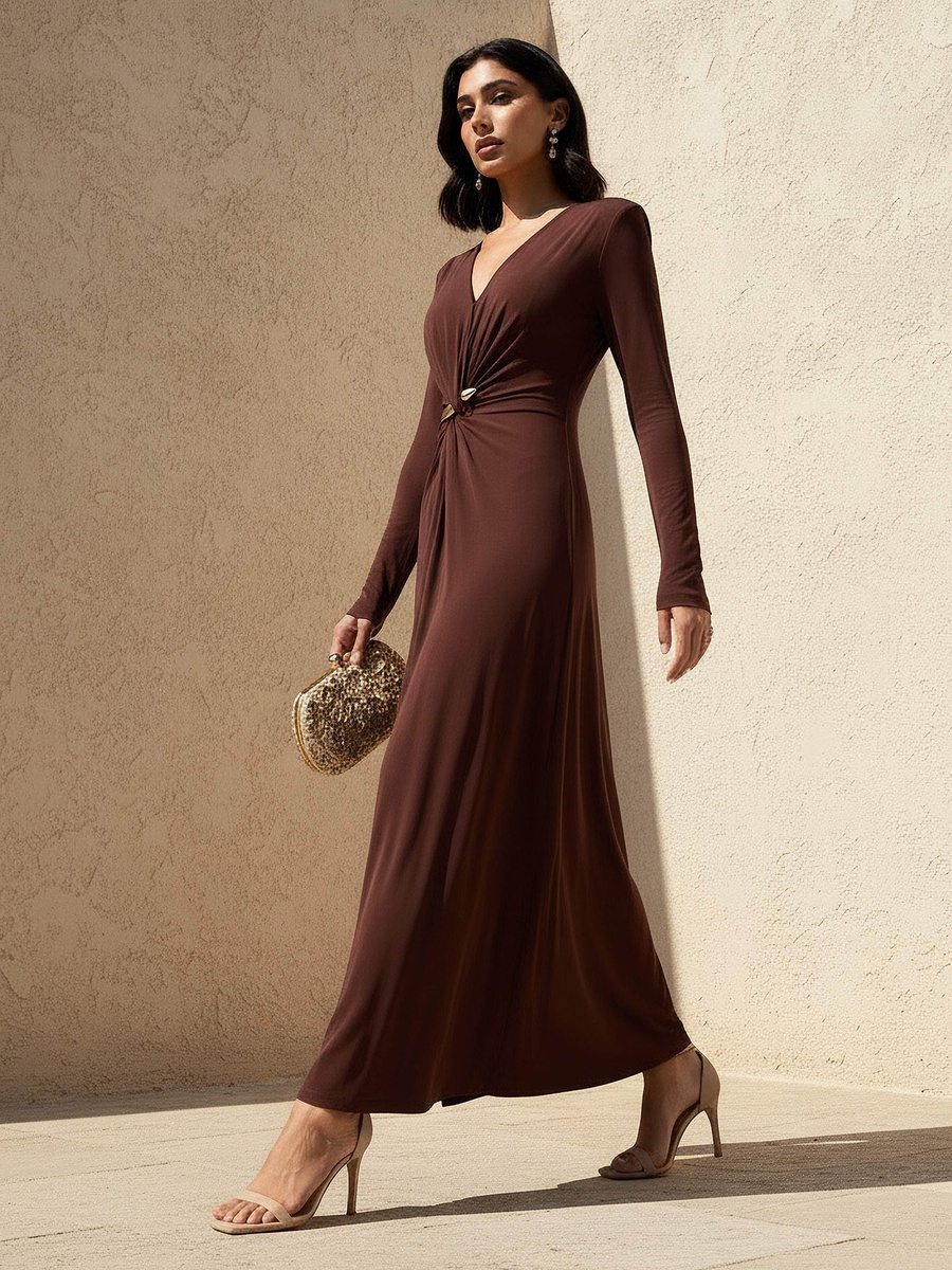 Maxi Dress with Twisted Knot Detail and V Neck