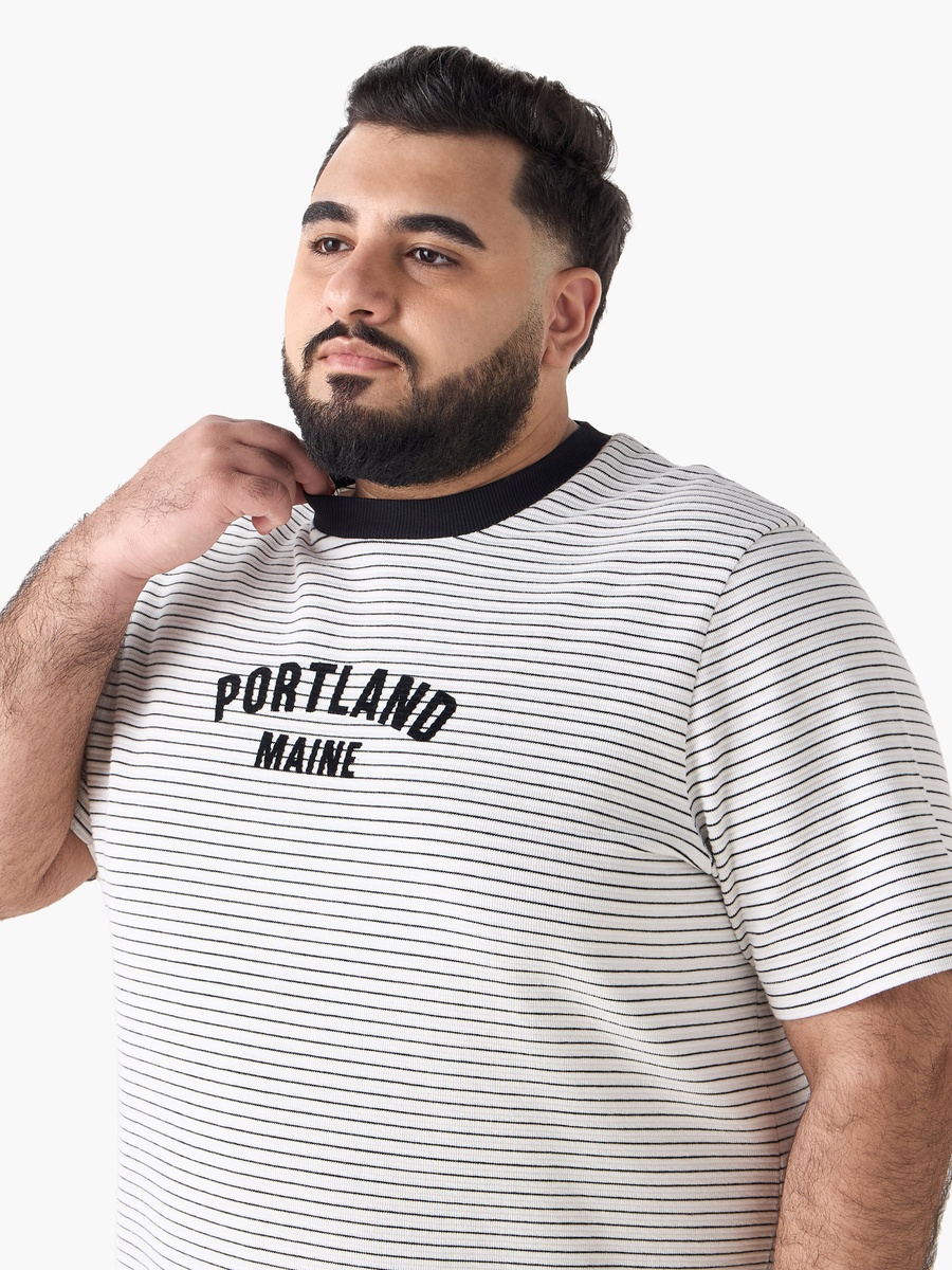Men Regular Fit Crew Neck Short Sleeves Portland Printed T-Shirt