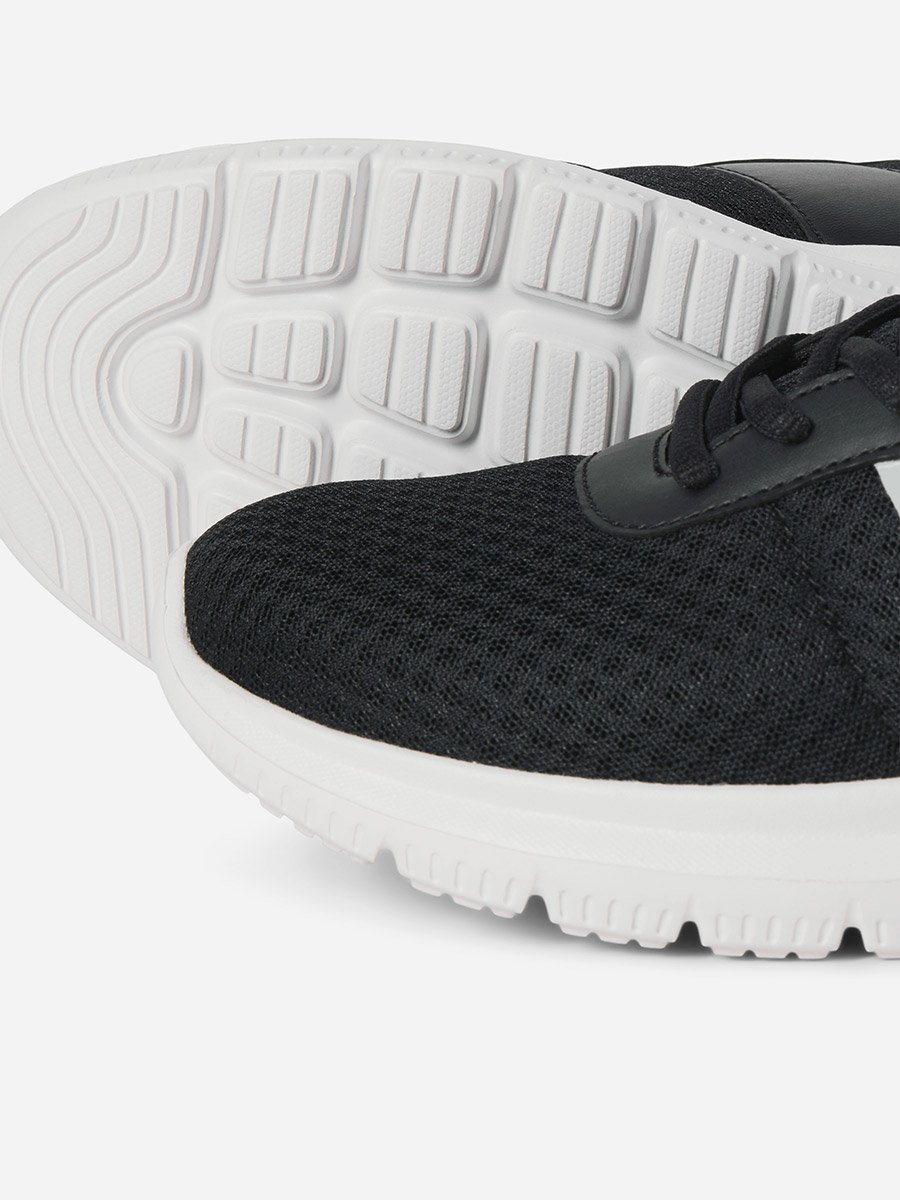 Mesh Upper Lace Up Sneakers