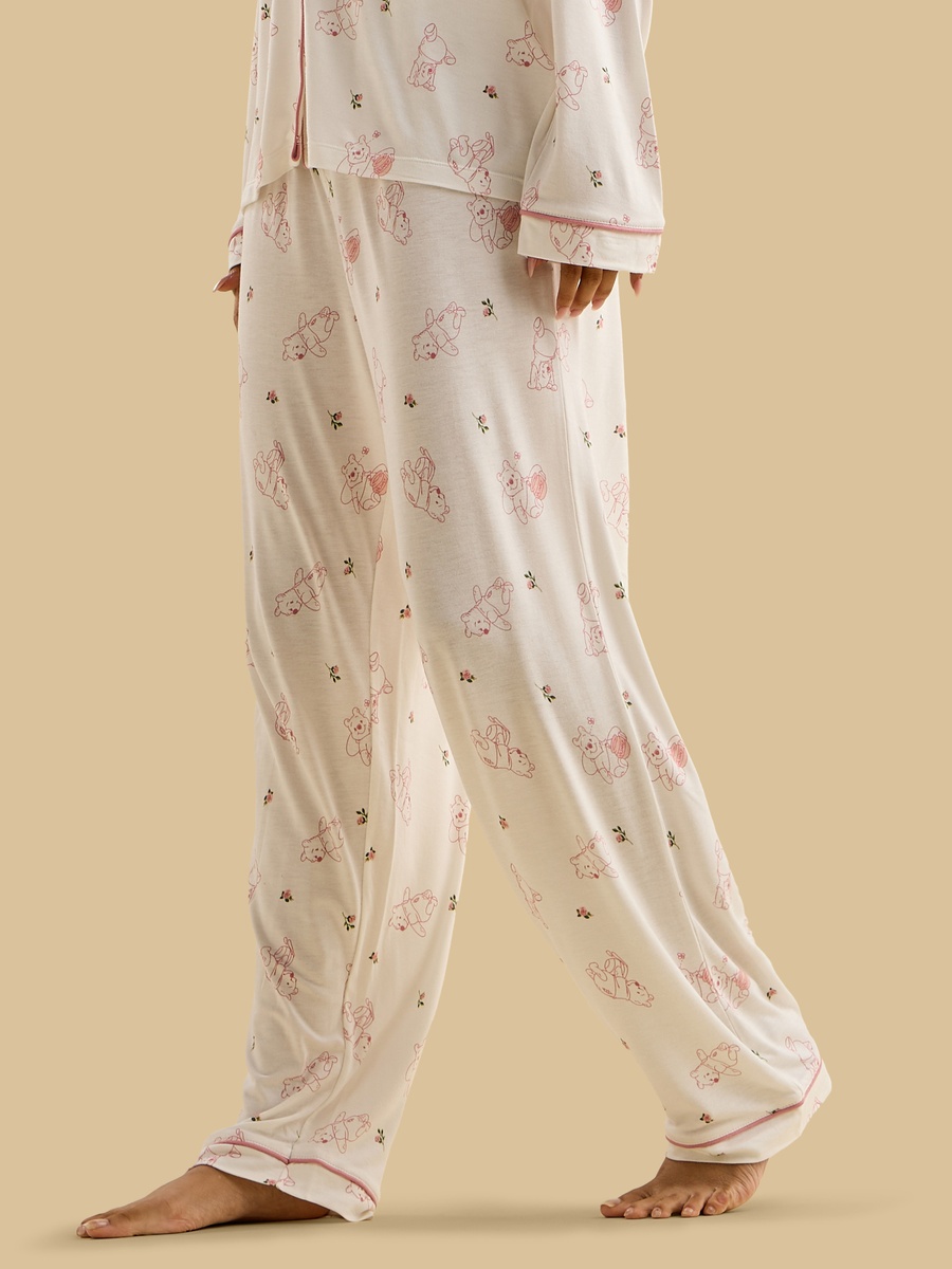 Winnie The Pooh Print Pyjama Set