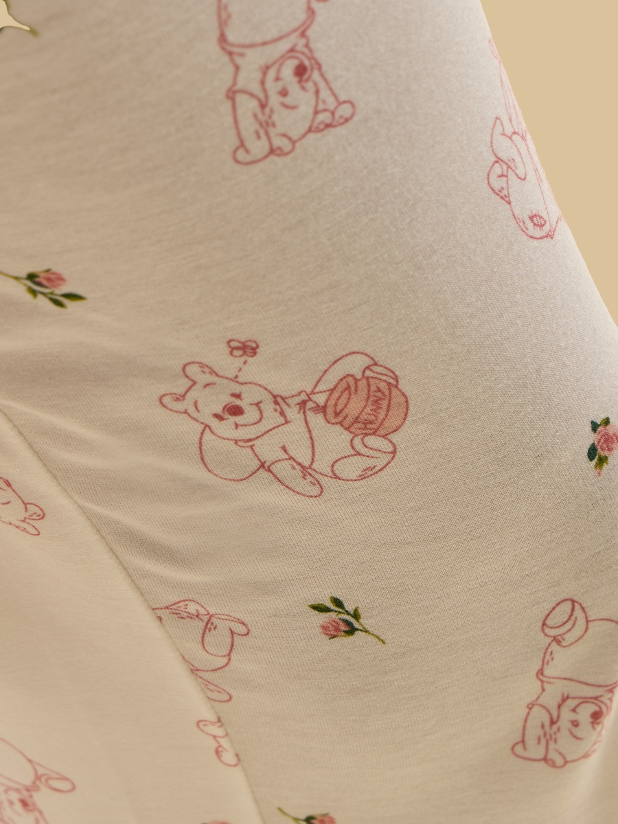 Winnie The Pooh Print Pyjama Set