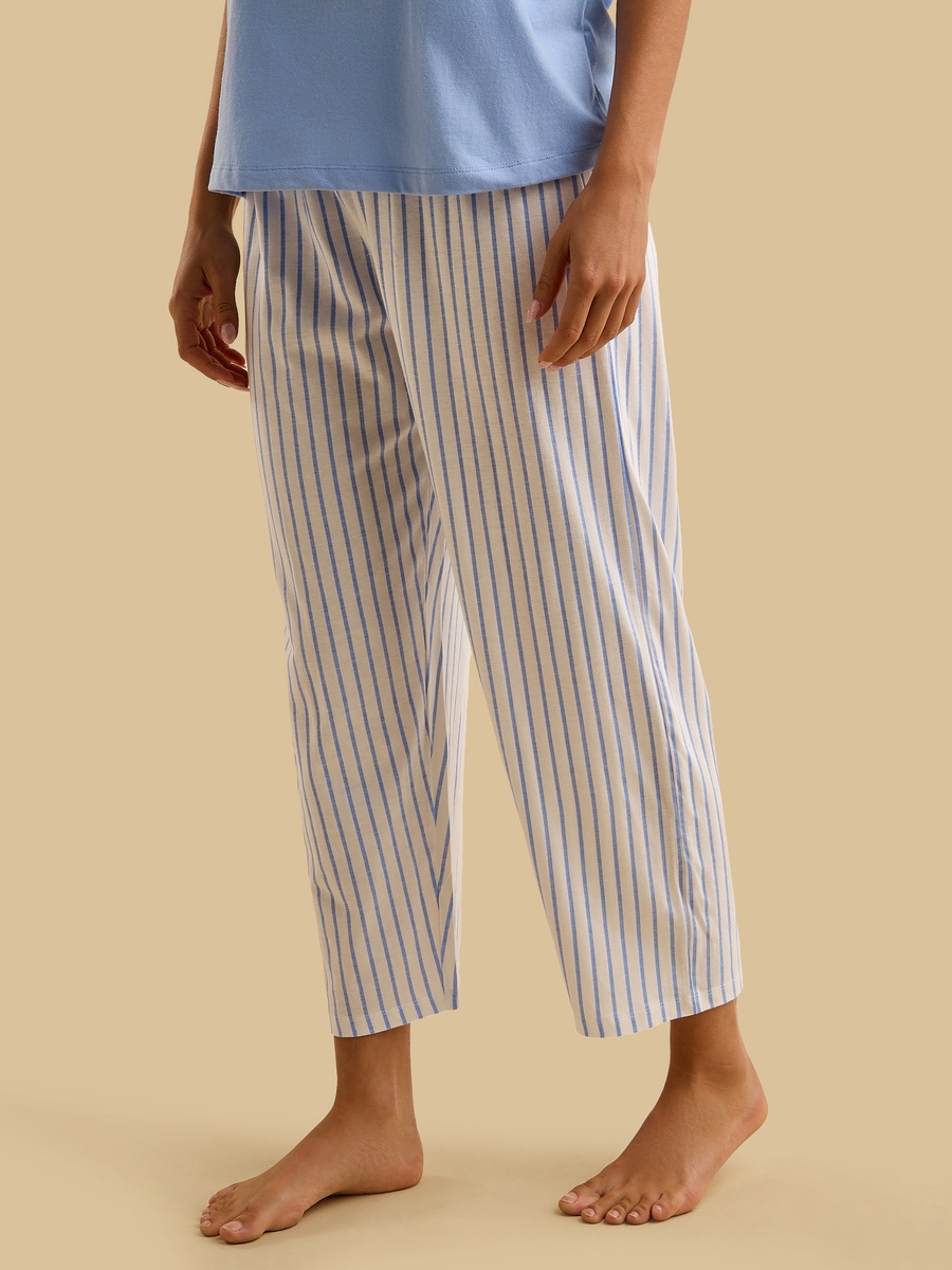 Winnie The Pooh Print Cotton Pyjama Set