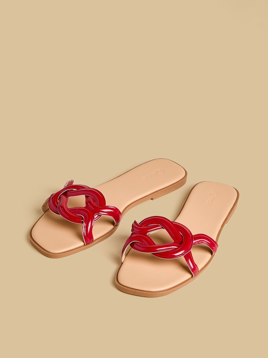 Cross Strap Flat Sandals