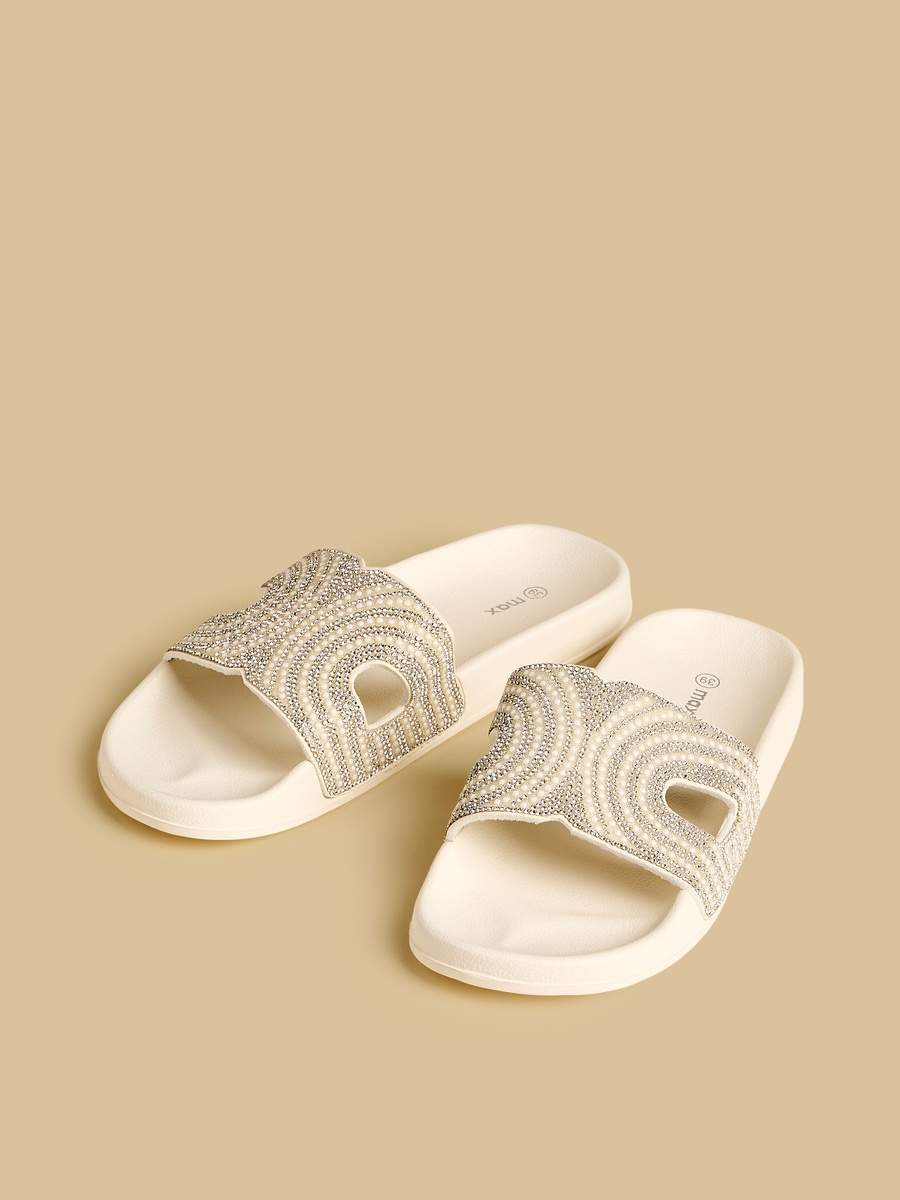 Embellished Beach Slippers
