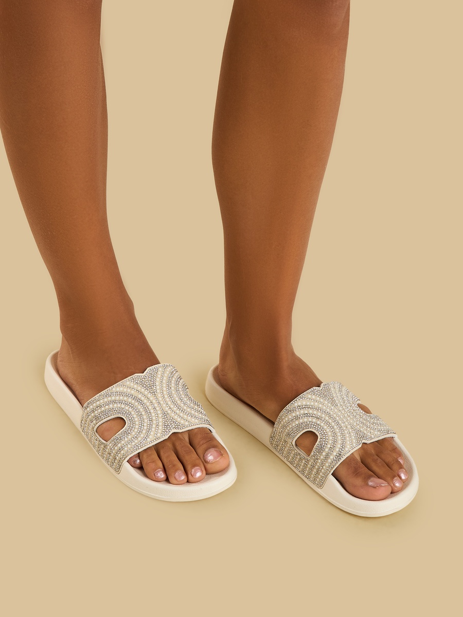 Embellished Beach Slippers