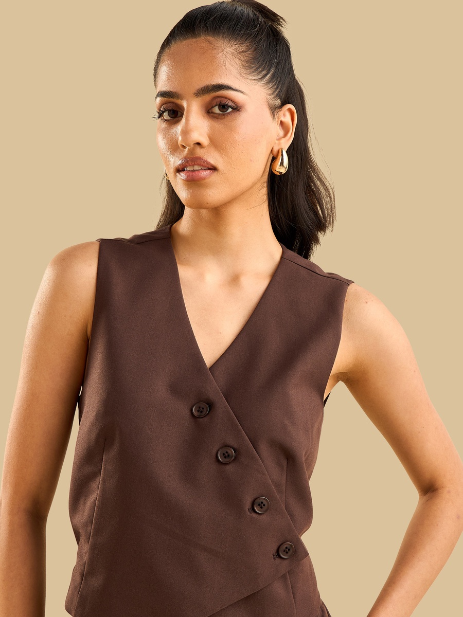 Waistcoat With Adjustable Belt