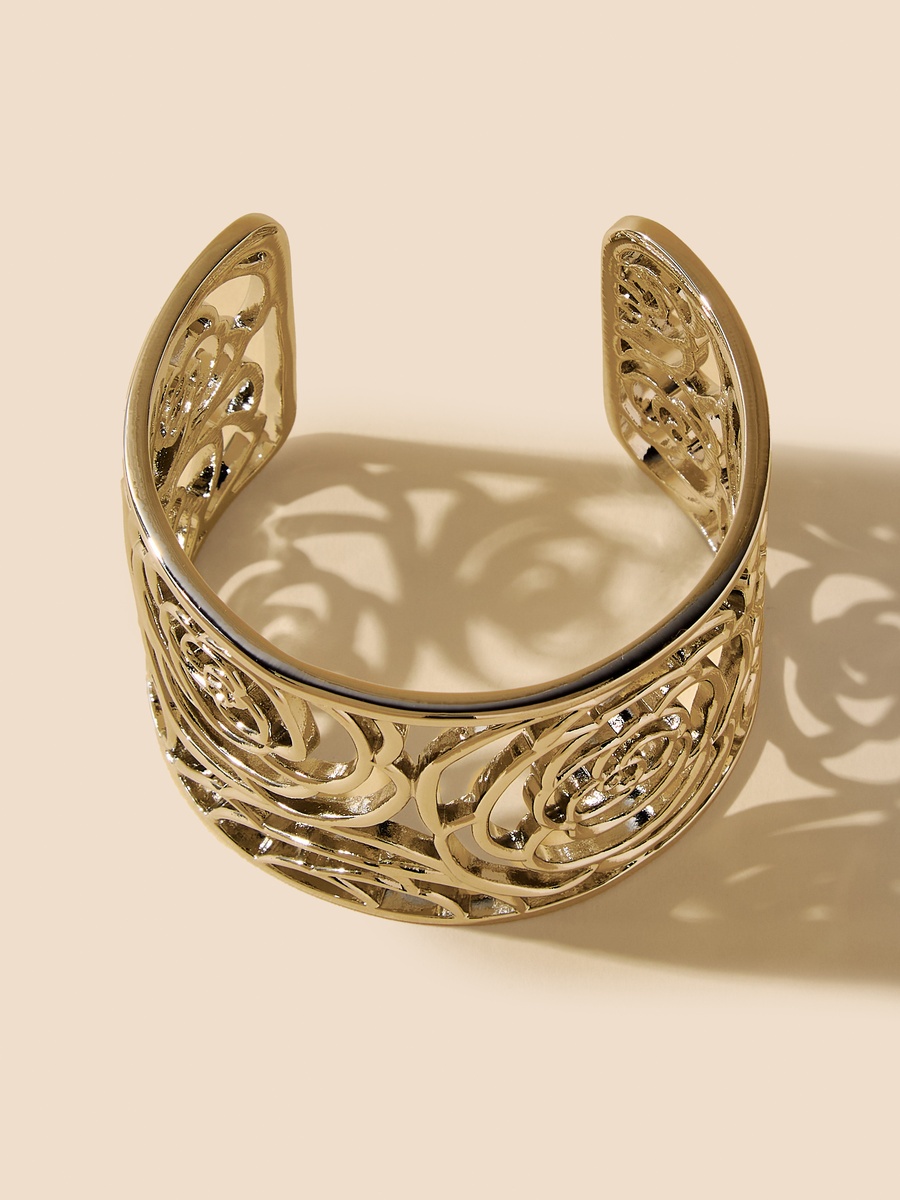Cutout Detail Cuff Bracelet