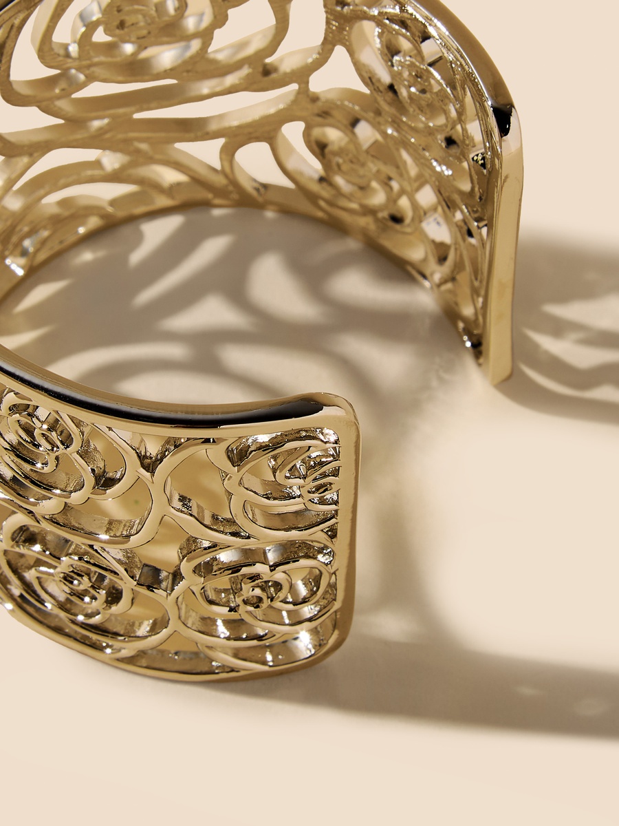 Cutout Detail Cuff Bracelet