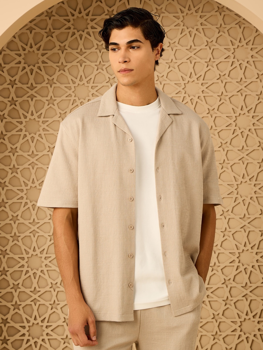Textured Resort Collar Shirt