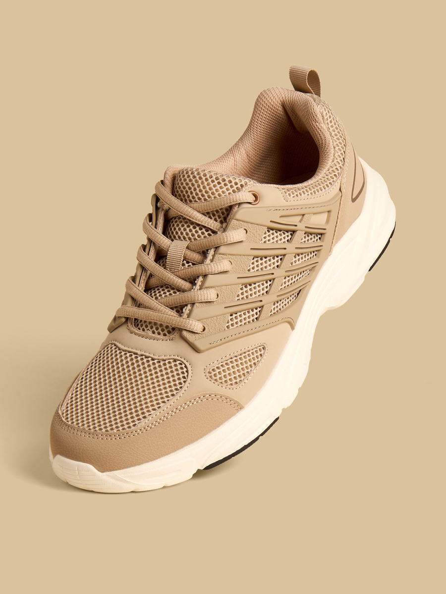 Panelled Sports Shoes With Lace-Up Closure