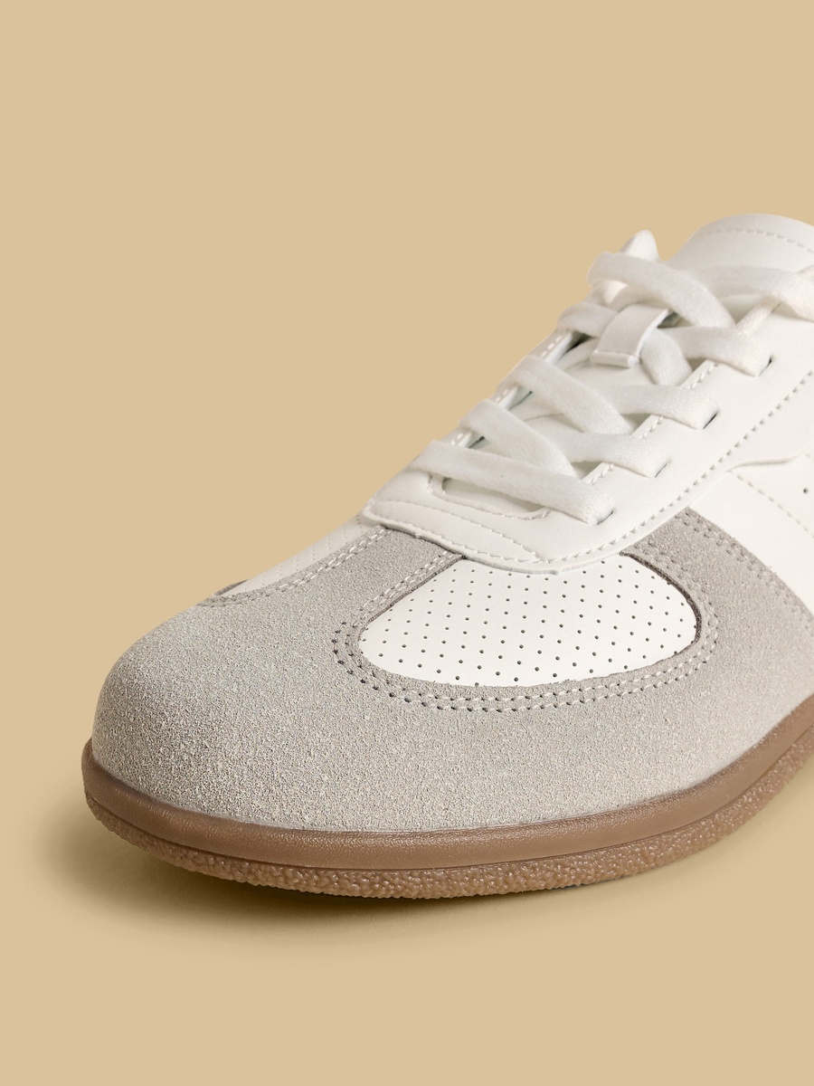 Panelled Lace-Up Sports Shoes