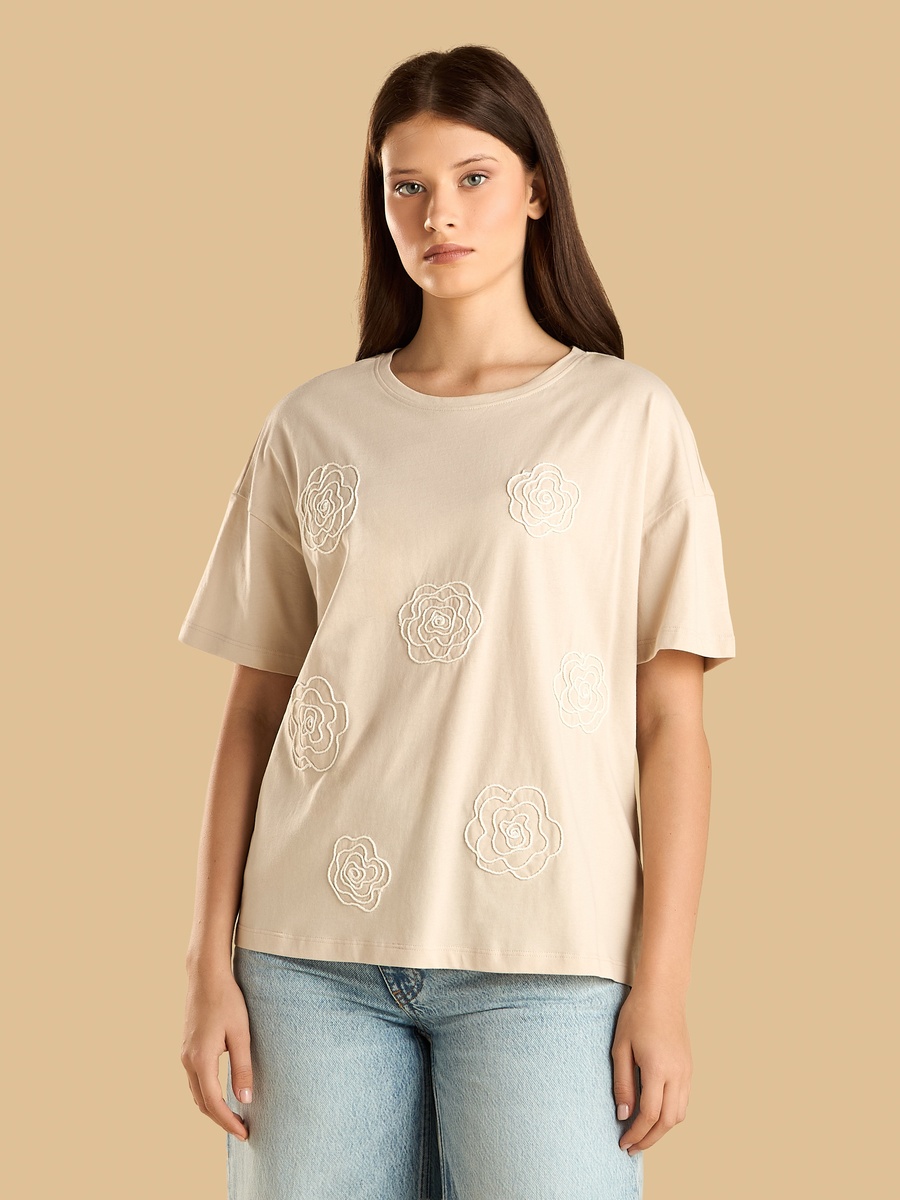 Floral Corded Embroidery T-Shirt