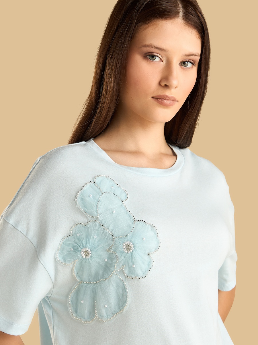 Flower Applique T-Shirt