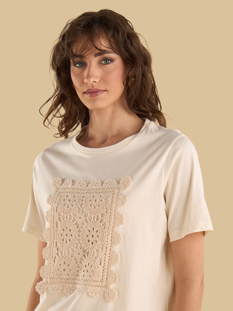 Crochet Applique T-Shirt